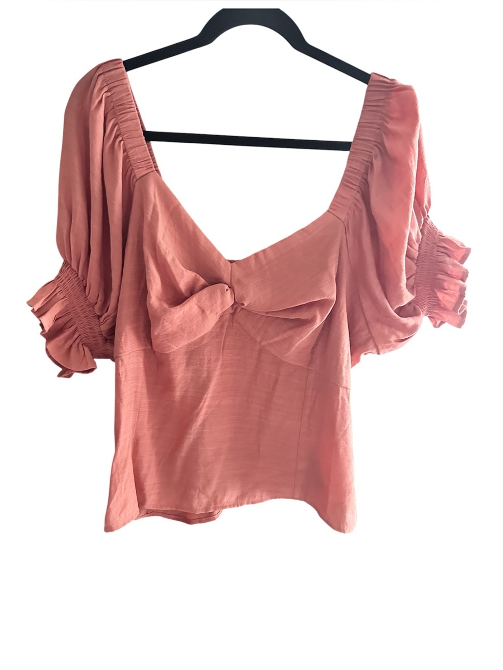 Nine West Dusty Rose Smocked Bow top. Size 1X